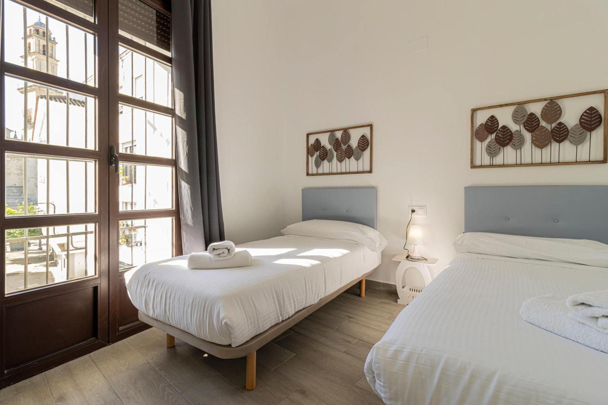 Allo Arroyo Catedral Apartment *